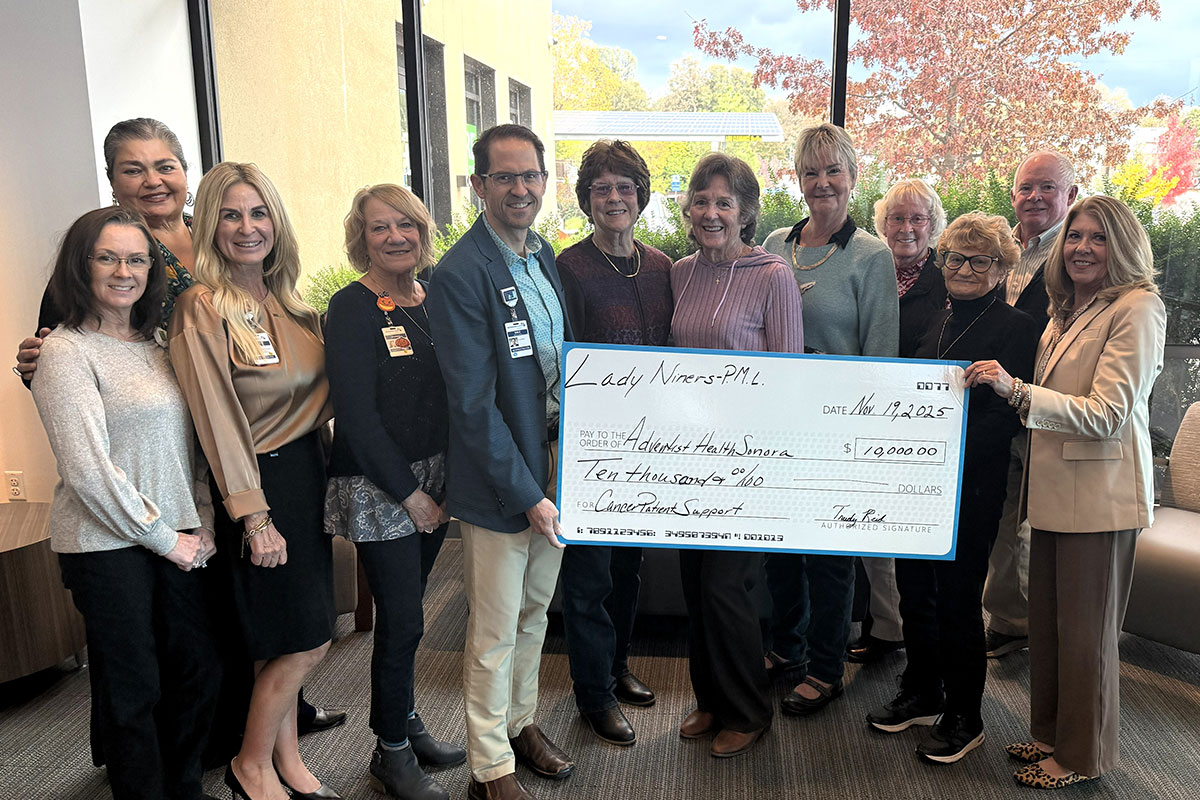 Pine Mountain Lake Lady Niners Give $10,000 to Support Cancer Patients